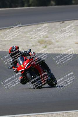 media/Sep-21-2025-TrackDaz (Sun) [[277c75b276]]/C Group/1140pm (Turn 3)/